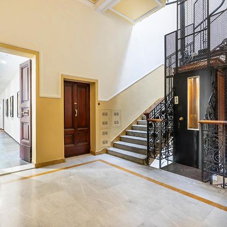 San Marco Black Appartamento Luxury Con Terrazzo E Parcheggio Su Richiesta Florence Ngoại thất bức ảnh