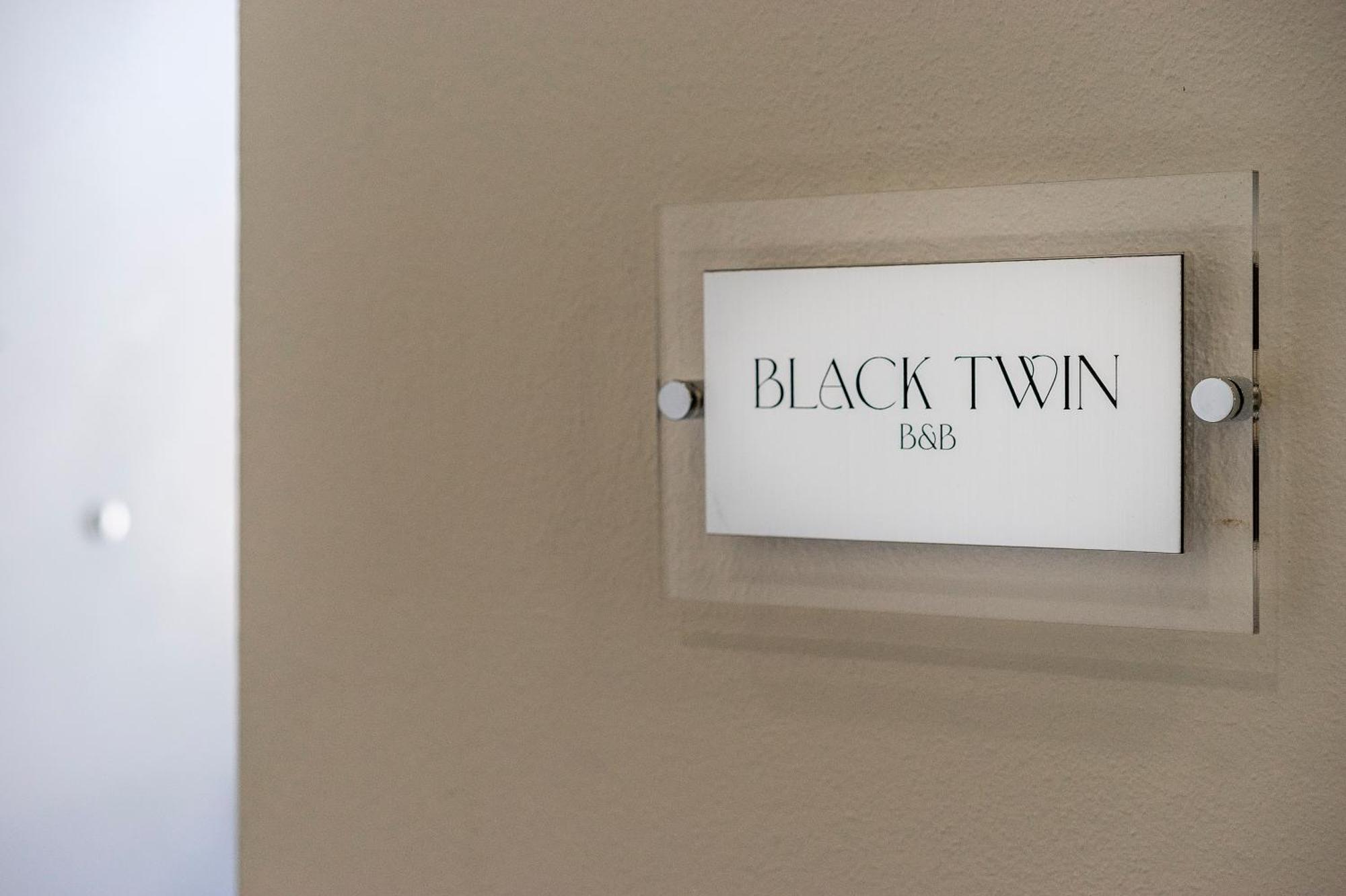 San Marco Black Appartamento Luxury Con Terrazzo E Parcheggio Su Richiesta Florence Ngoại thất bức ảnh