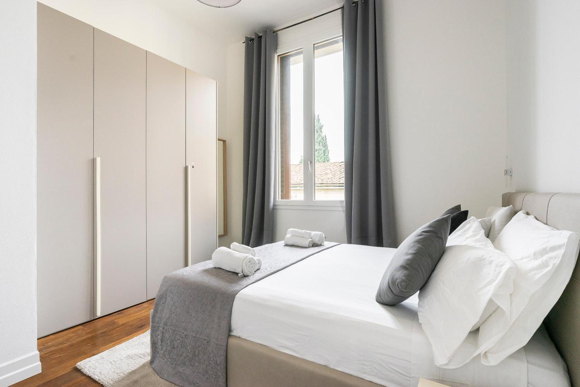 San Marco Black Appartamento Luxury Con Terrazzo E Parcheggio Su Richiesta Florence Ngoại thất bức ảnh