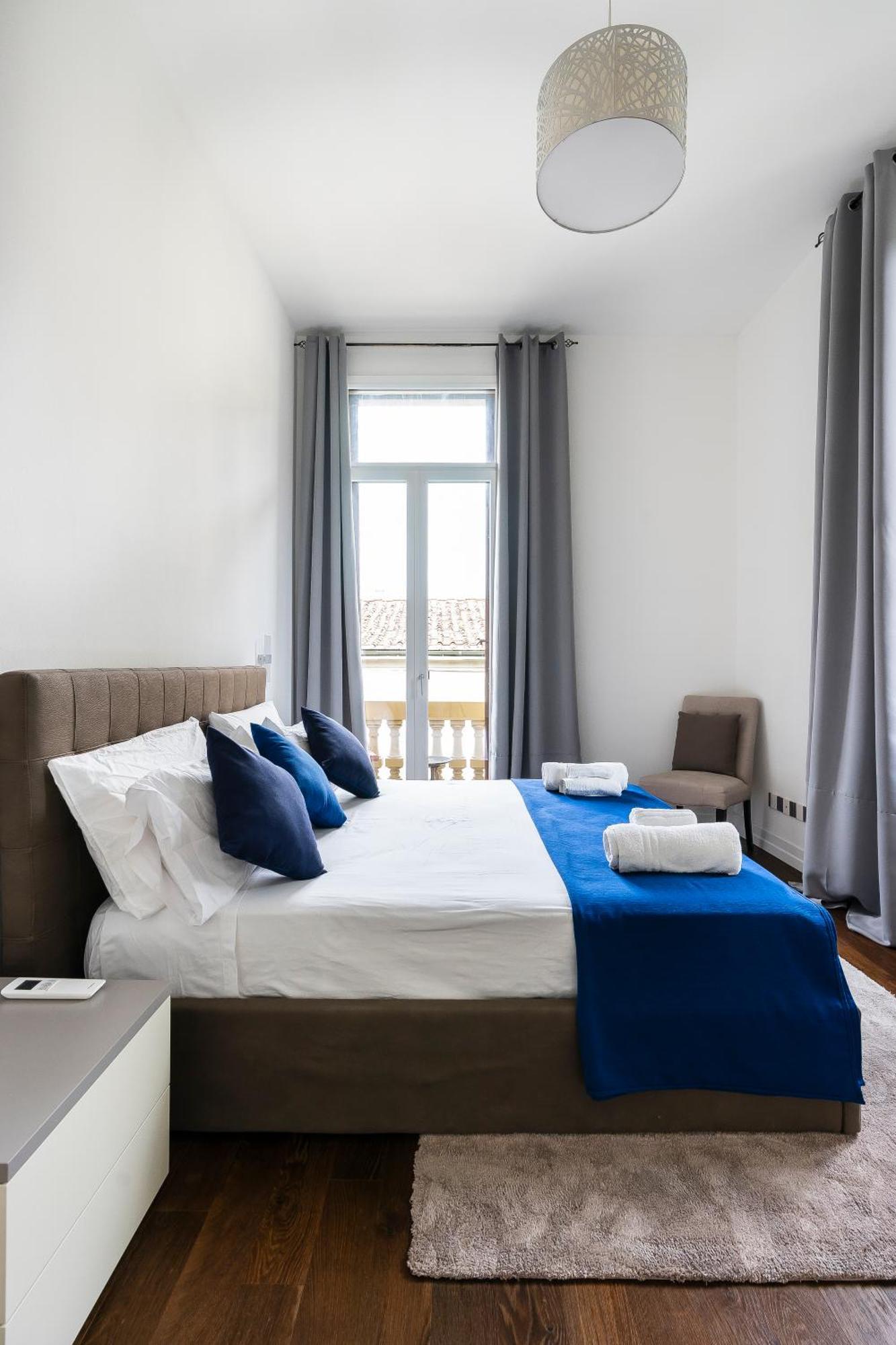 San Marco Black Appartamento Luxury Con Terrazzo E Parcheggio Su Richiesta Florence Ngoại thất bức ảnh